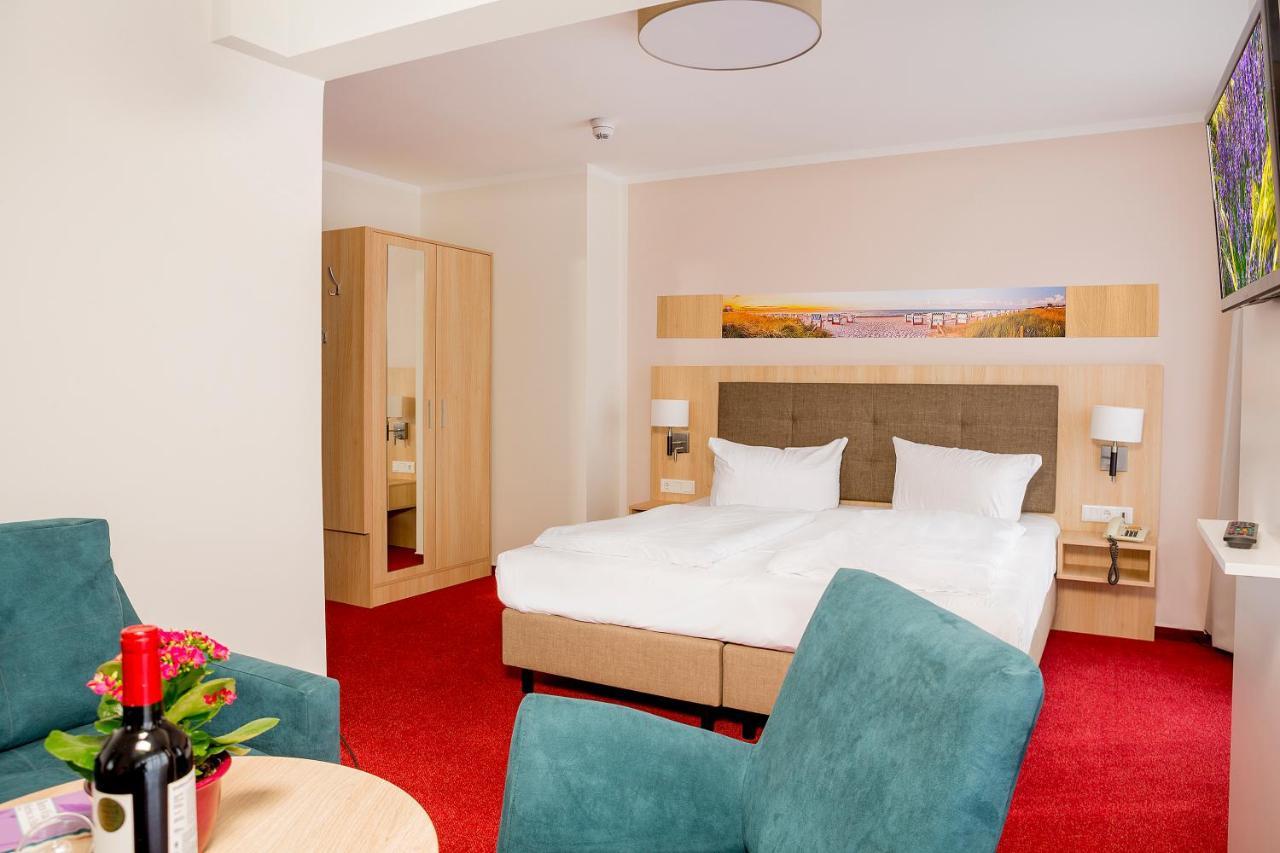Garni Eden Hotels ゼーバート・ヘリングスドルフ エクステリア 写真
