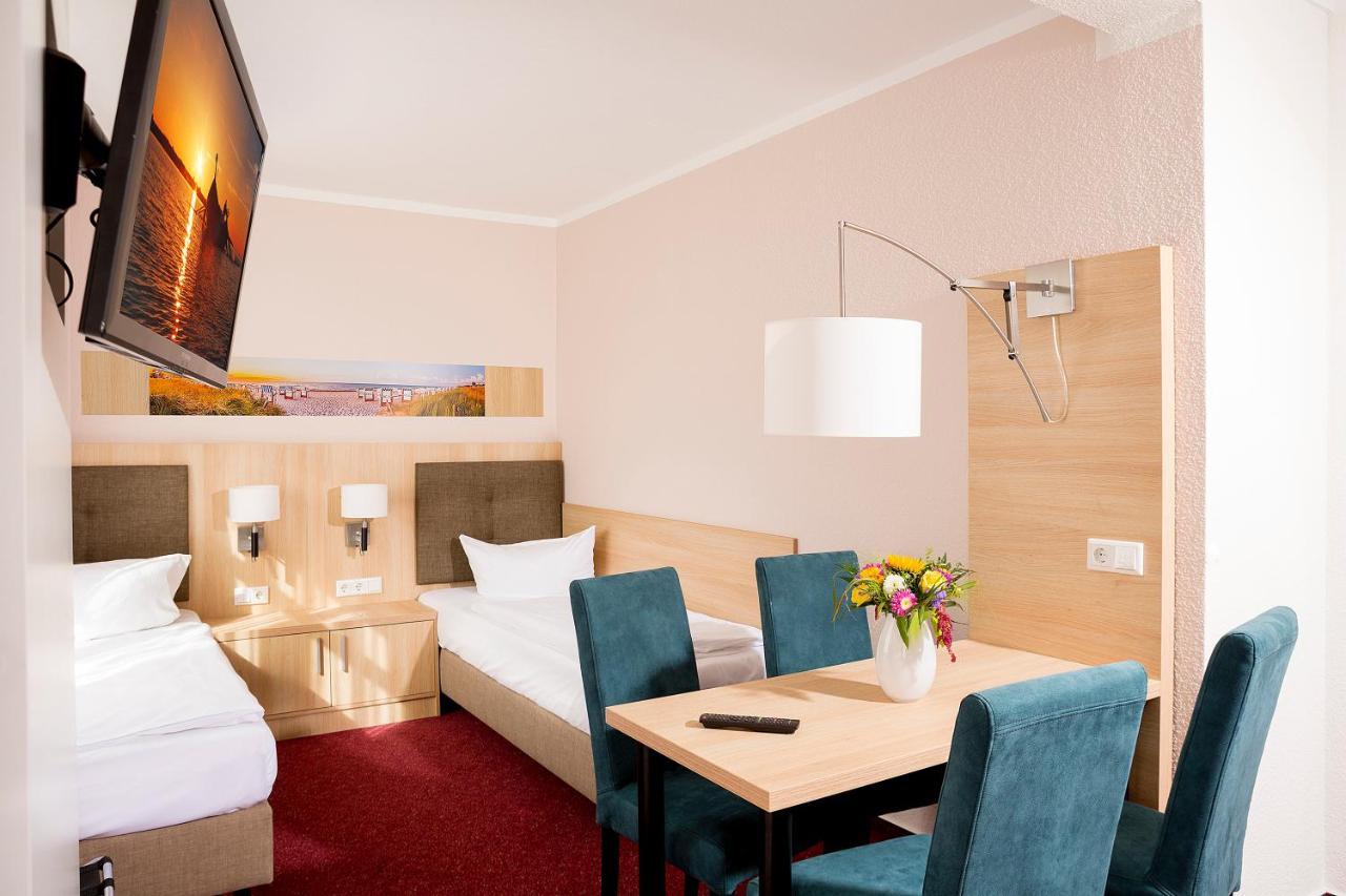 Garni Eden Hotels ゼーバート・ヘリングスドルフ エクステリア 写真