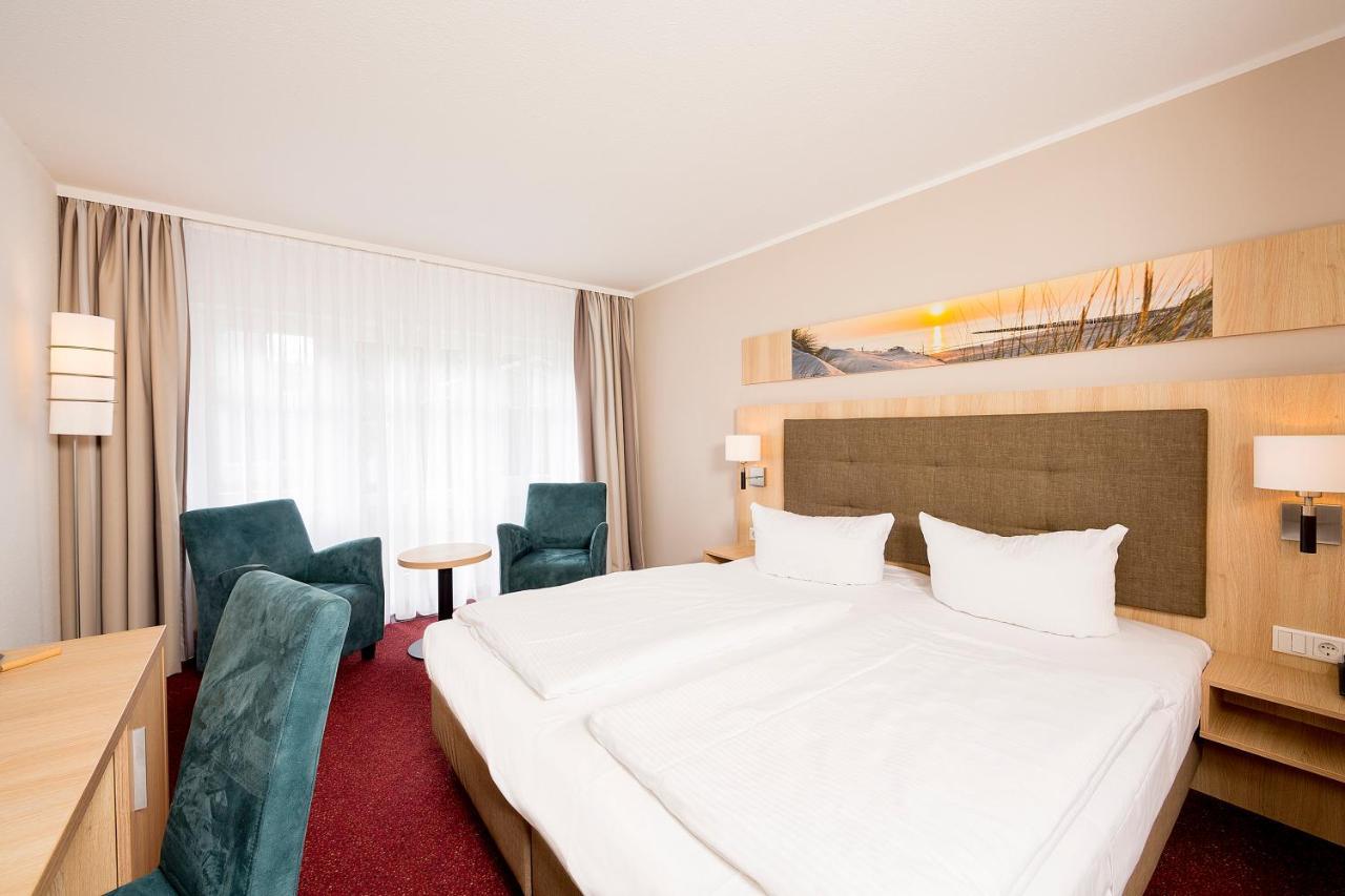 Garni Eden Hotels ゼーバート・ヘリングスドルフ エクステリア 写真