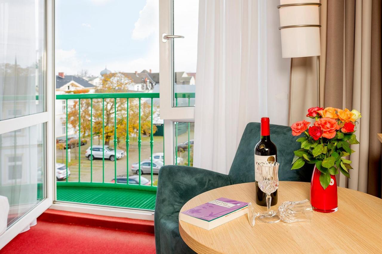 Garni Eden Hotels ゼーバート・ヘリングスドルフ エクステリア 写真
