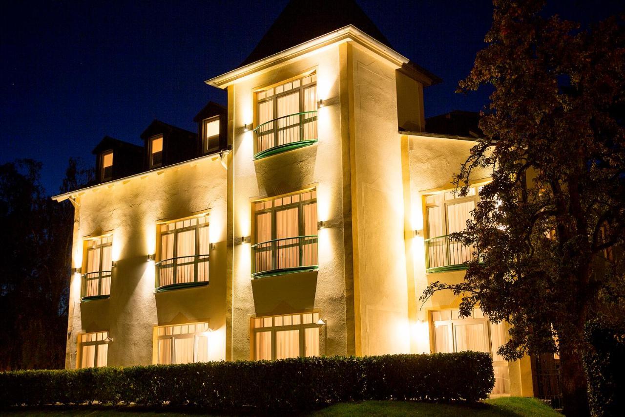 Garni Eden Hotels ゼーバート・ヘリングスドルフ エクステリア 写真