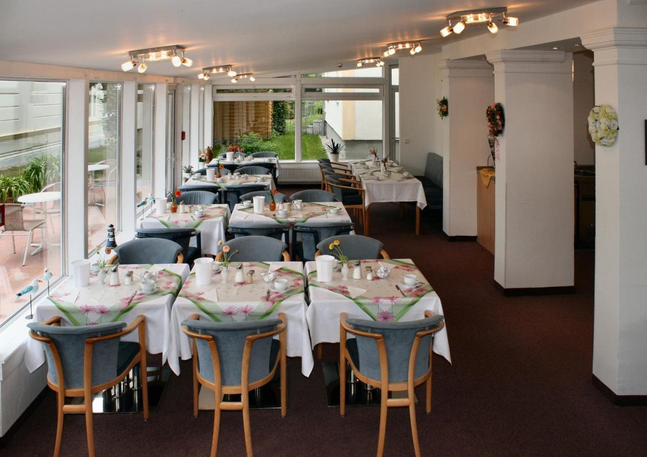 Garni Eden Hotels ゼーバート・ヘリングスドルフ エクステリア 写真
